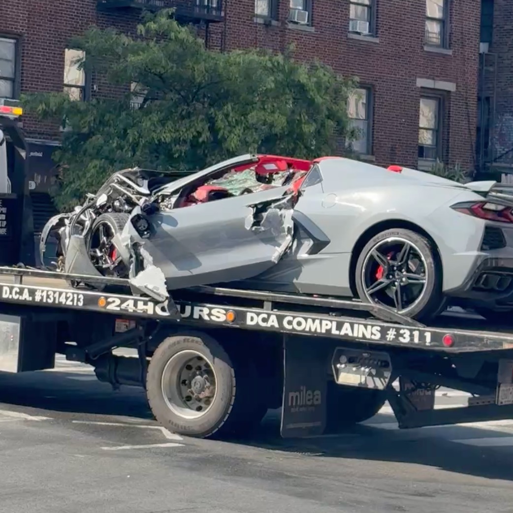 3 hurt after Corvette sparks violent chain-reaction crash in Inwood