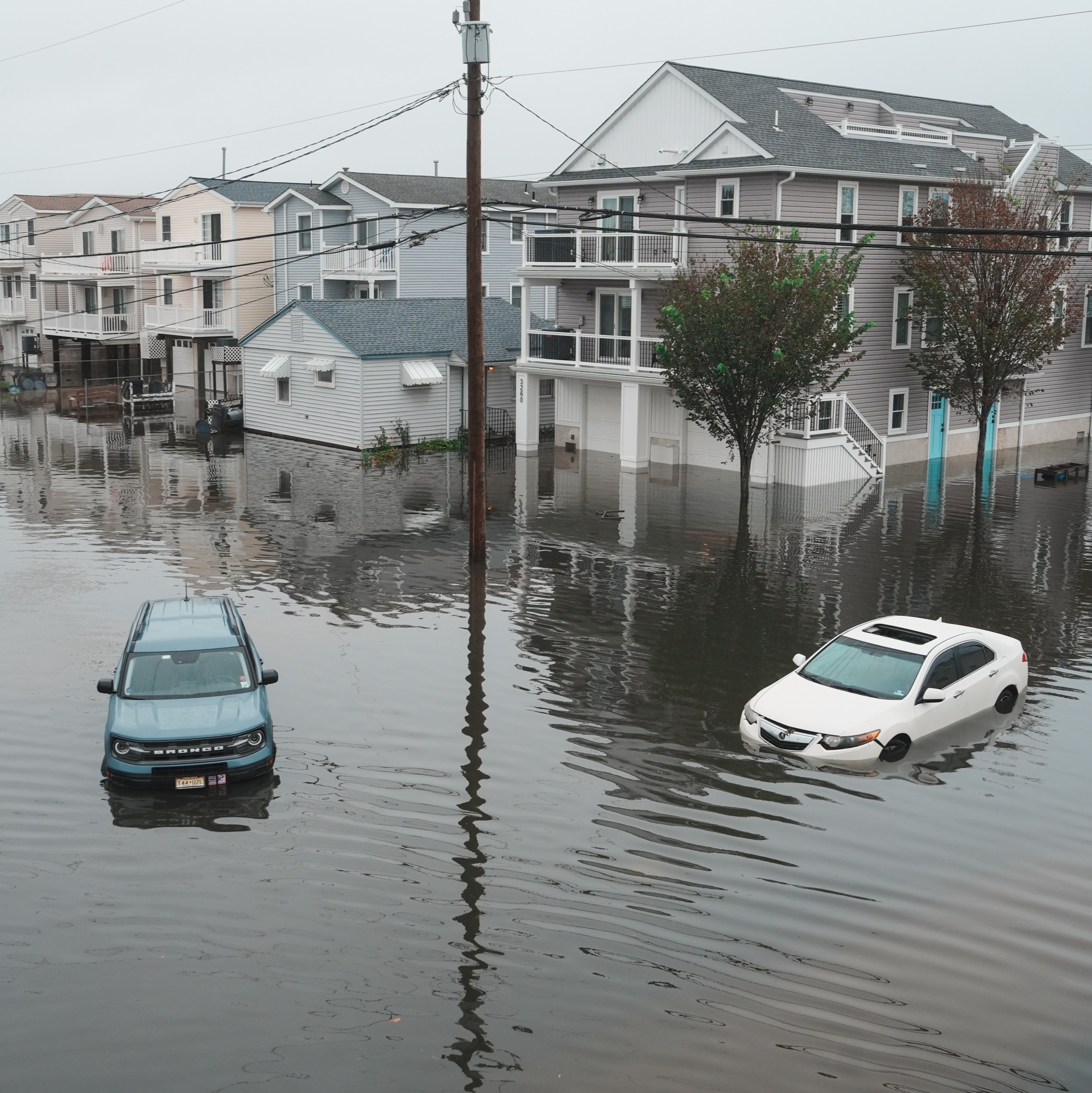 Weekend nor'easter leaves damage across the Tri-State