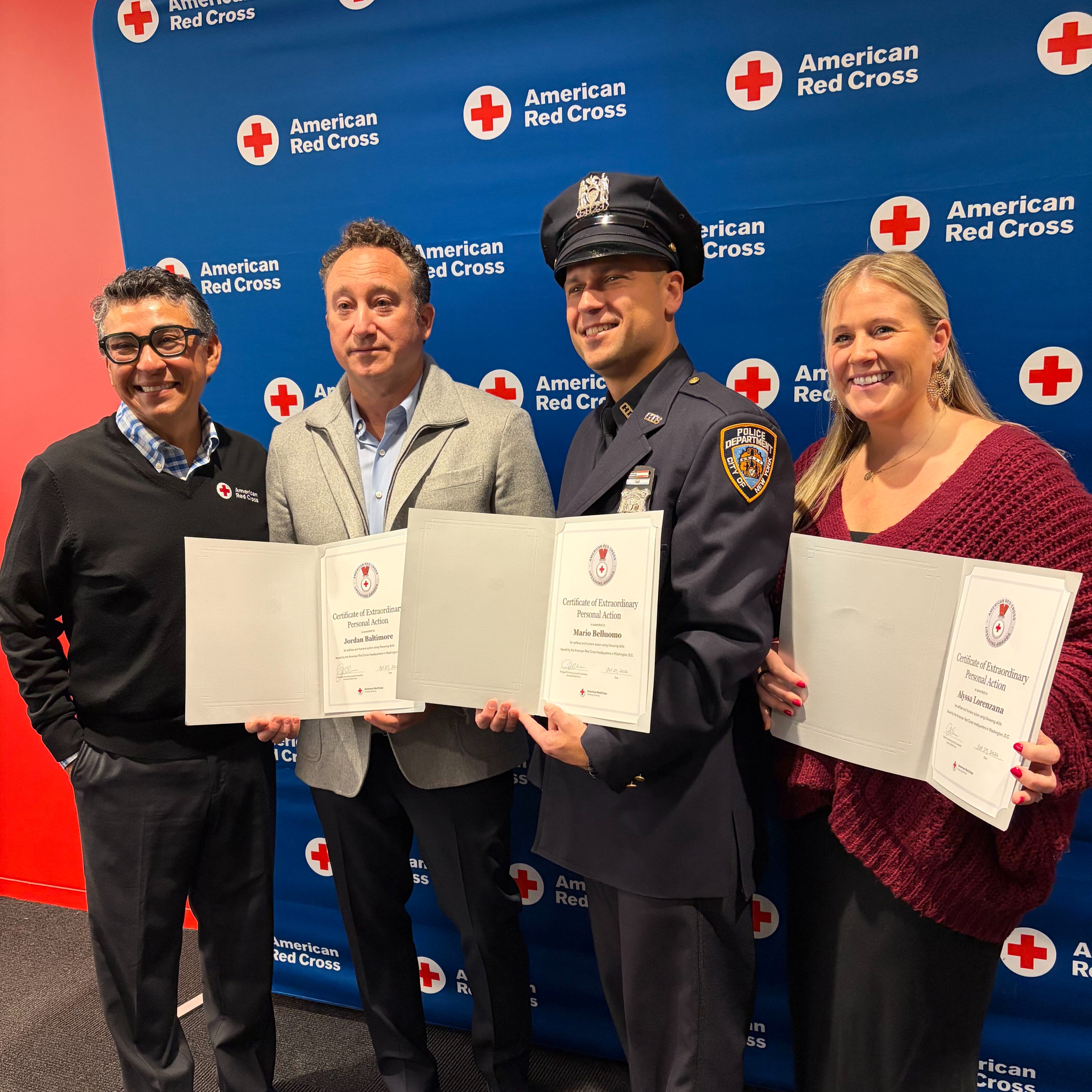 3 Mets fans honored by American Red Cross for saving man's life at Citi Field