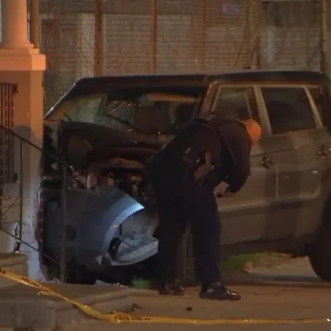 2 cars crash into separate buildings in Philadelphia