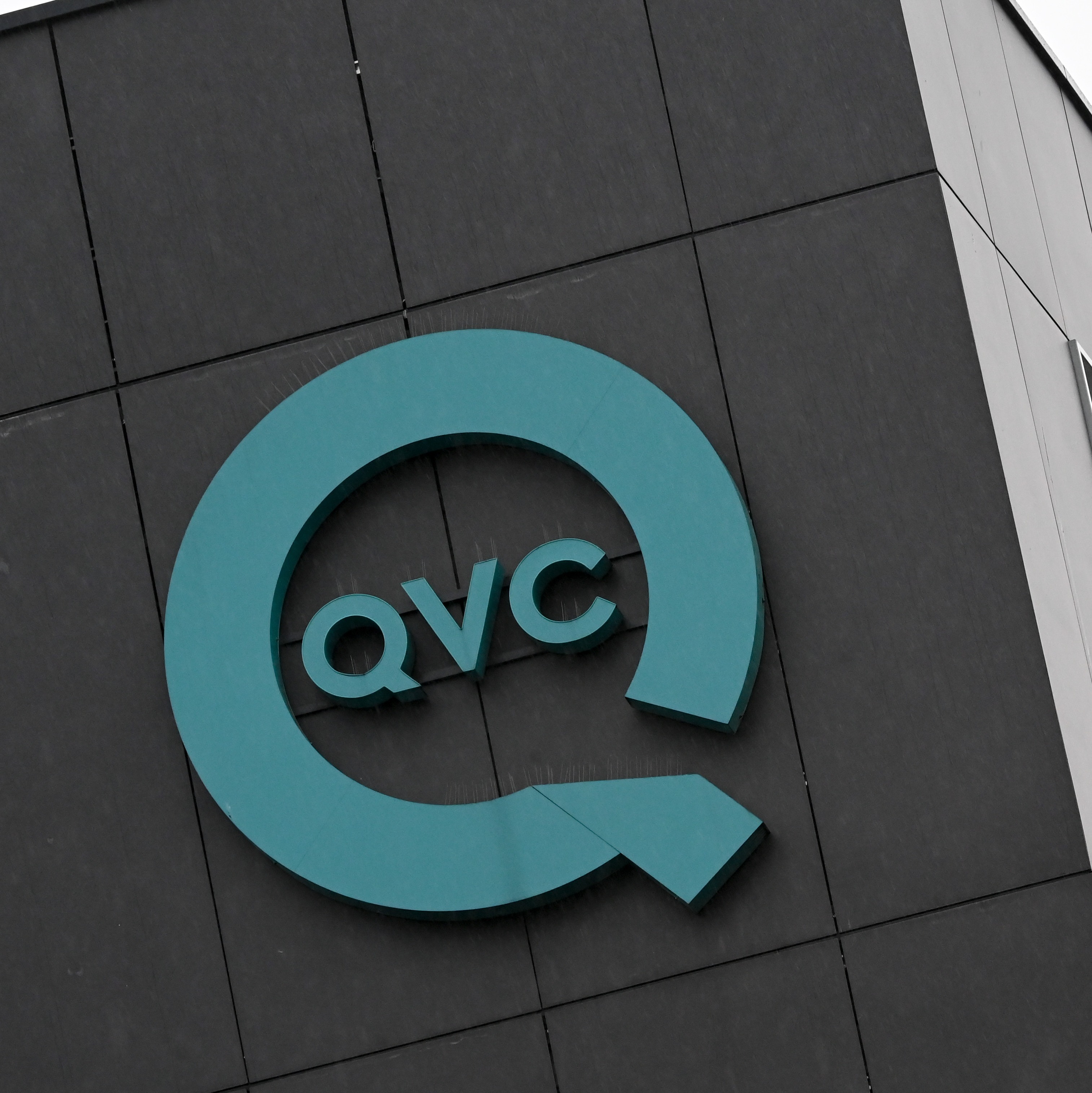 QVC filing for bankruptcy