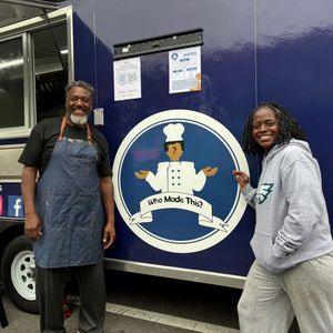 Manayunk's StrEAT Food Festival draws hundreds despite rain, high winds