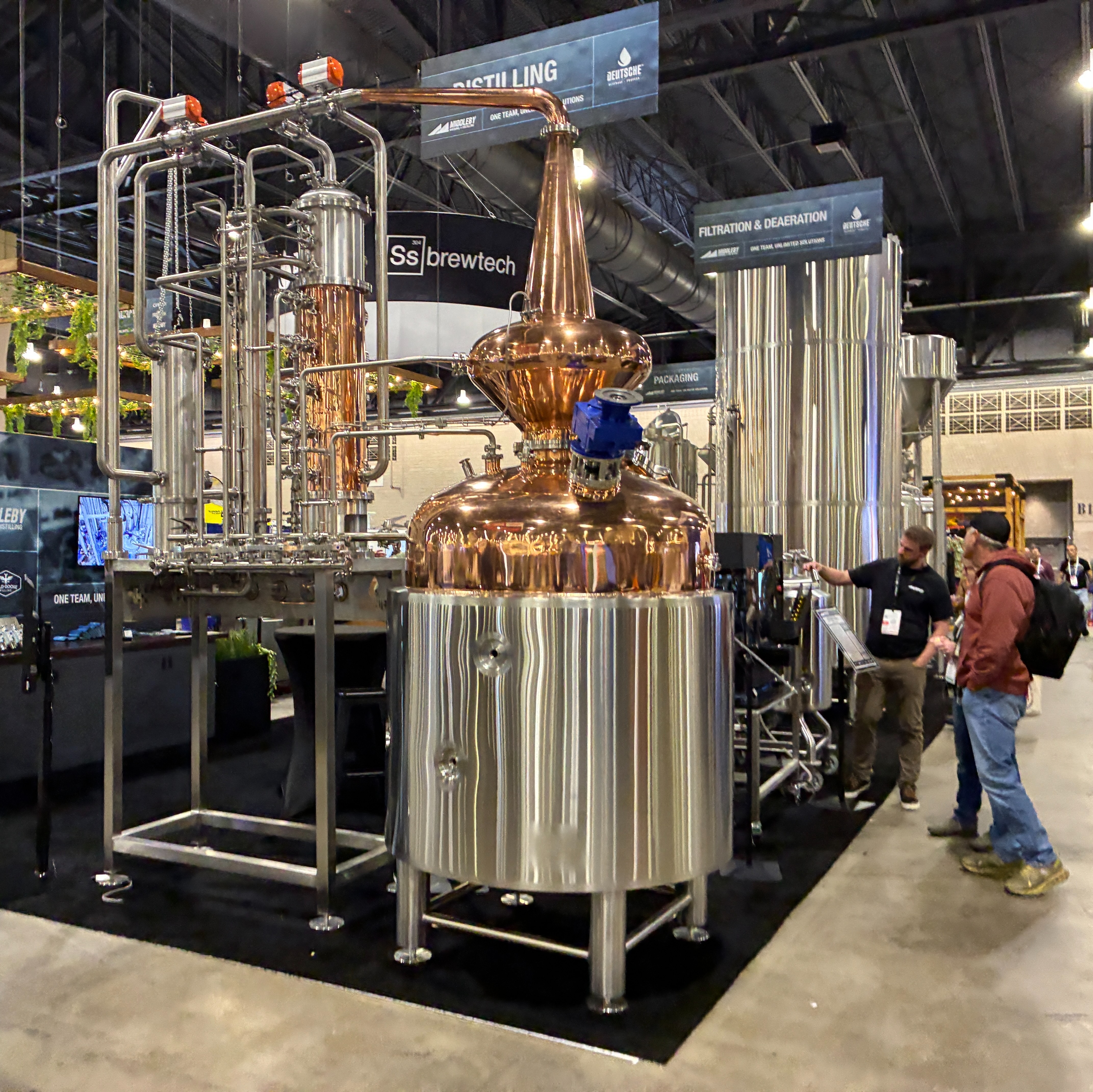 Thousands hop to Philadelphia for annual Craft Brewers Conference