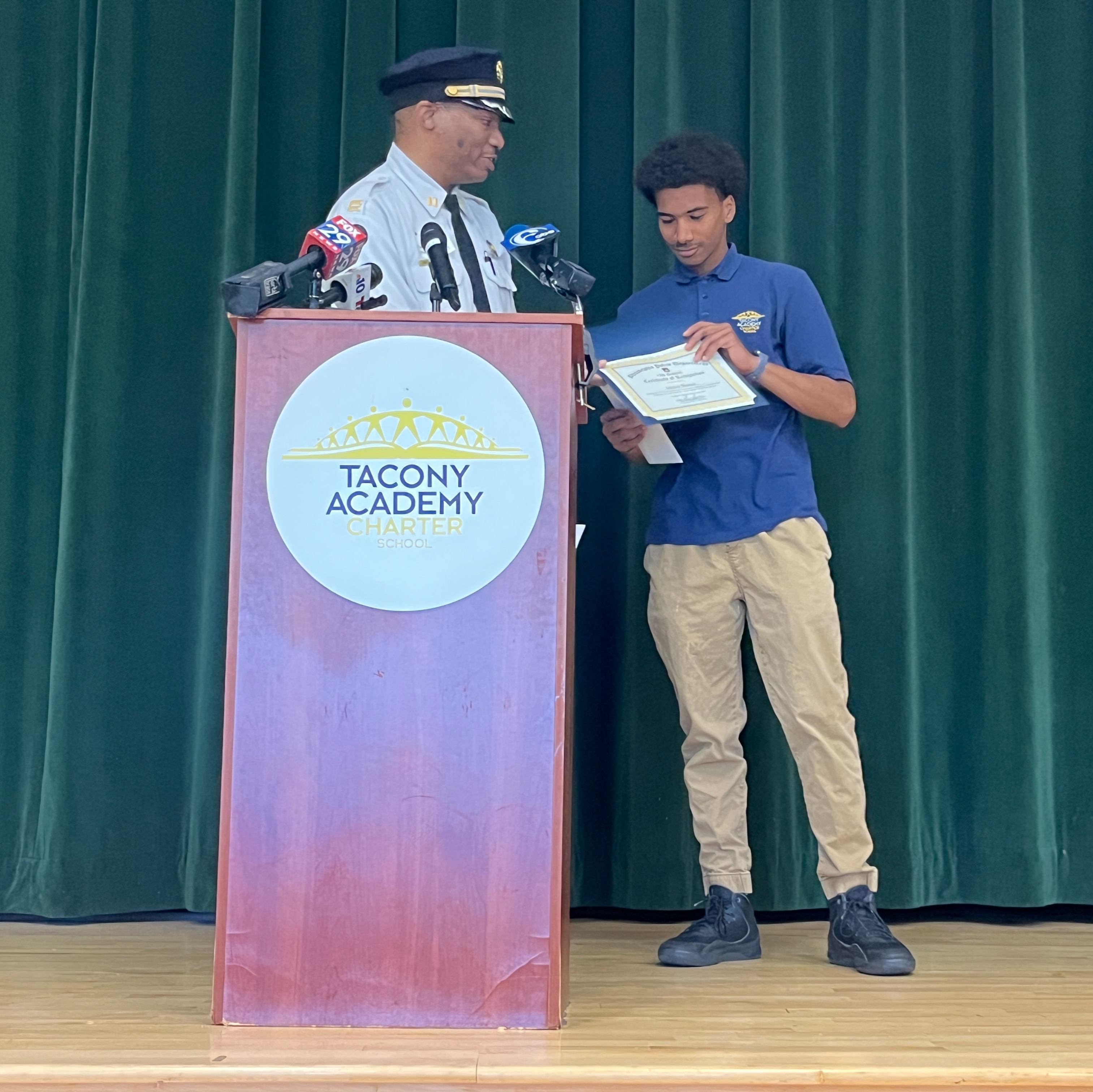 Tacony high school student dubbed a hero for saving woman's life