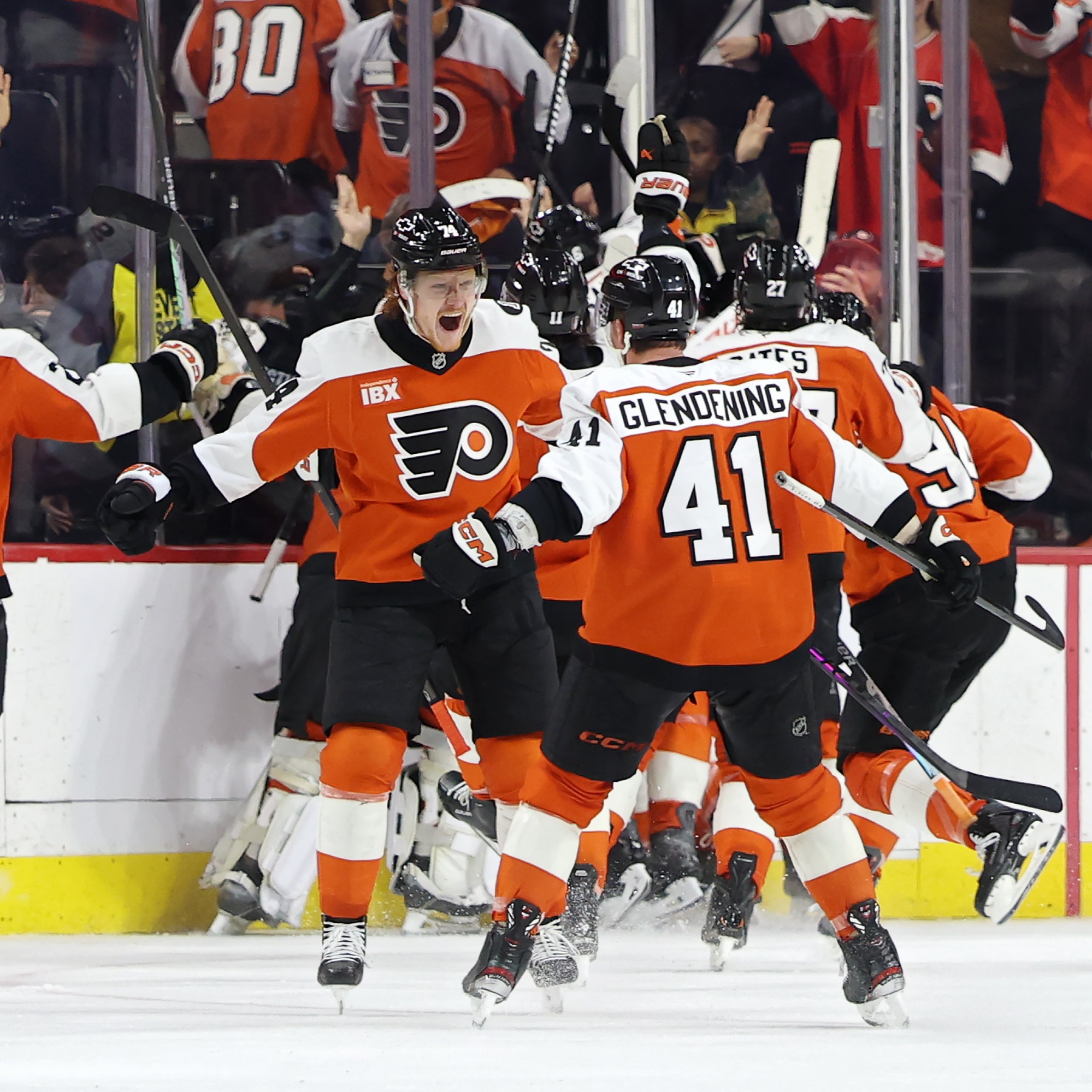 Cam York scores in OT as Flyers beat Penguins 1-0 in Game 6, reach Round 2