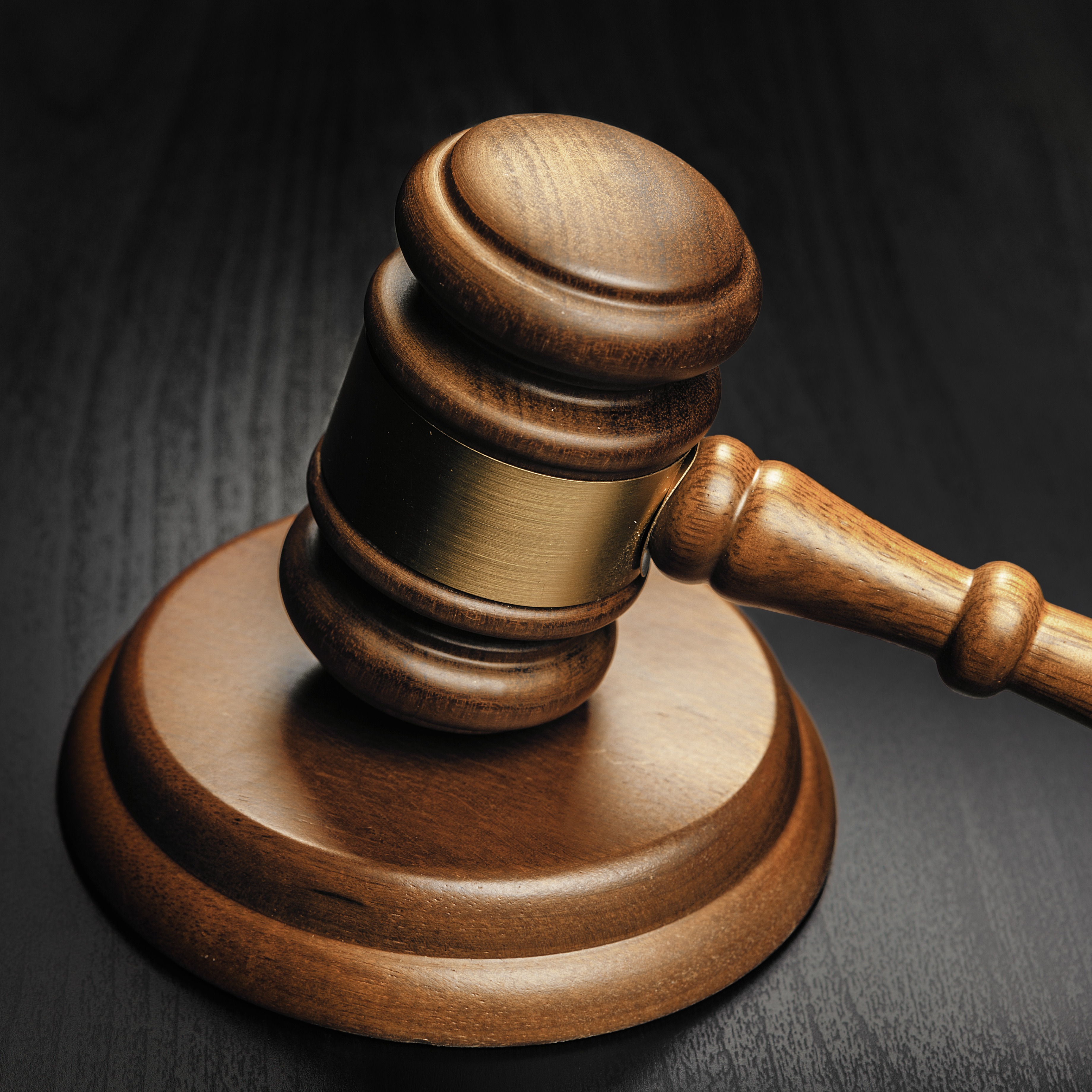 Former NJ corrections officer pleads guilty to smugglings items for inmates