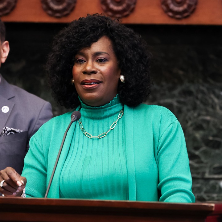 Mayor Parker signs set of bills limiting ICE activity in Philadelphia