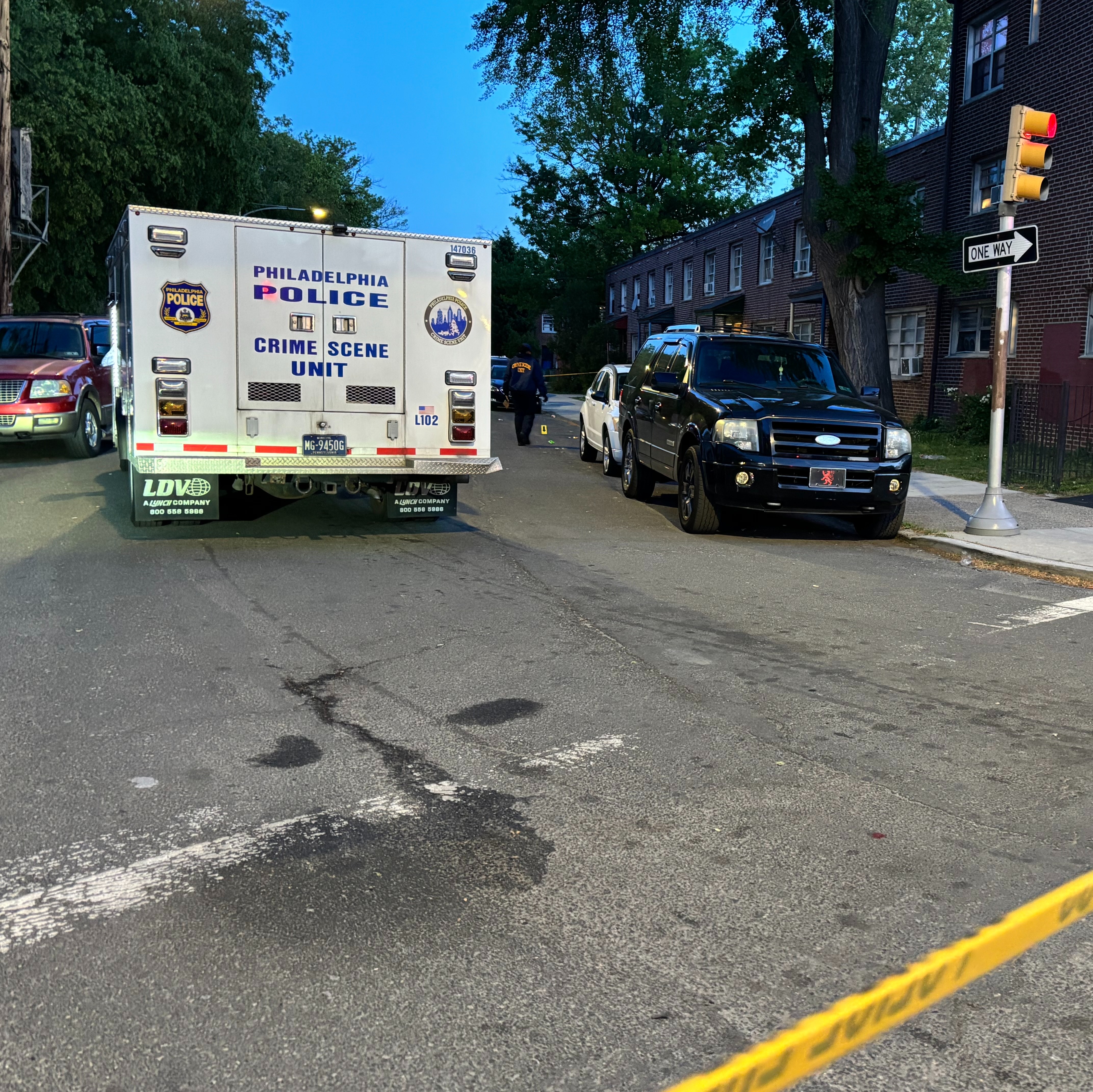 3 men shot on front steps of Philadelphia Housing Authority property, killing 1