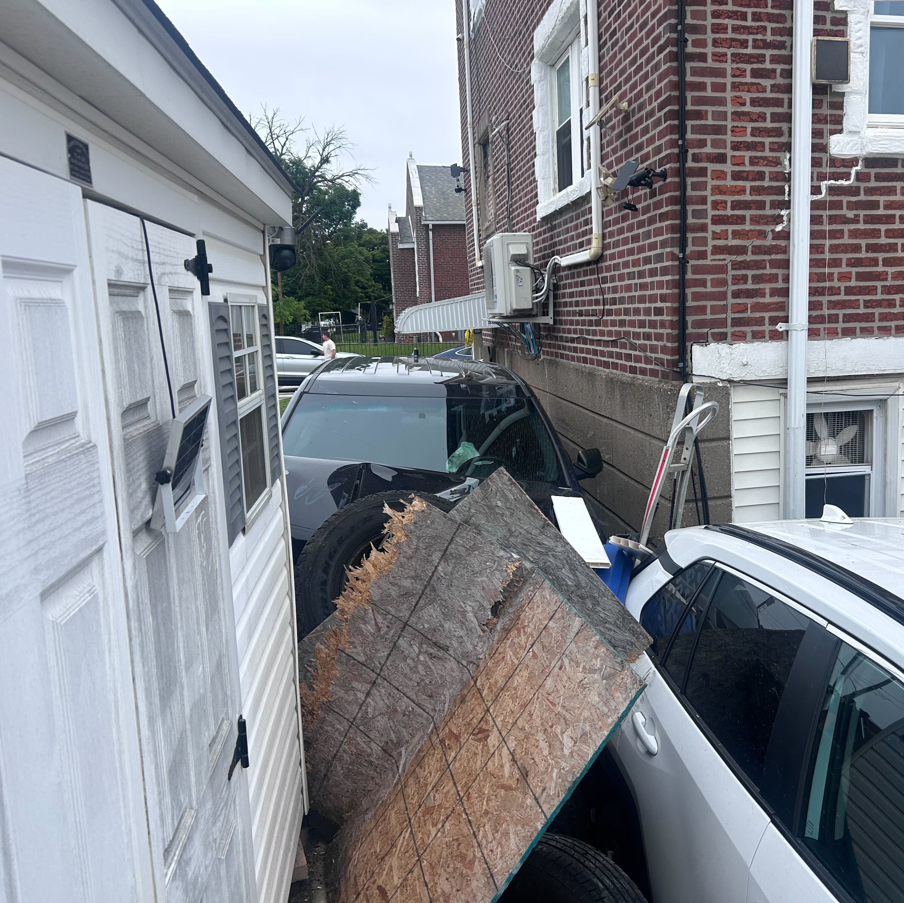 Trenton officer injured after car crashes into fence in Northeast Philly