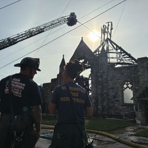 Early morning fire destroys historic church in Wilmington, Delaware