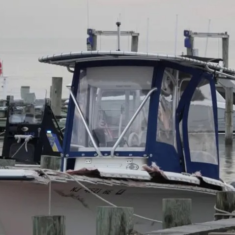 6 people injured in Memorial Day boat crash in Barnegat Bay