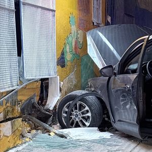 Car crashes into convenience store in Southwest Philadelphia