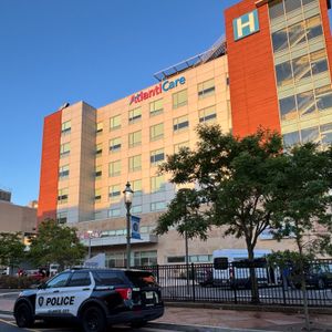 2 Atlantic City police officers shot while serving warrant