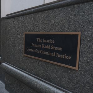 Missing jewelry key in prosecutors’ case against accused serial killer in Philadelphia