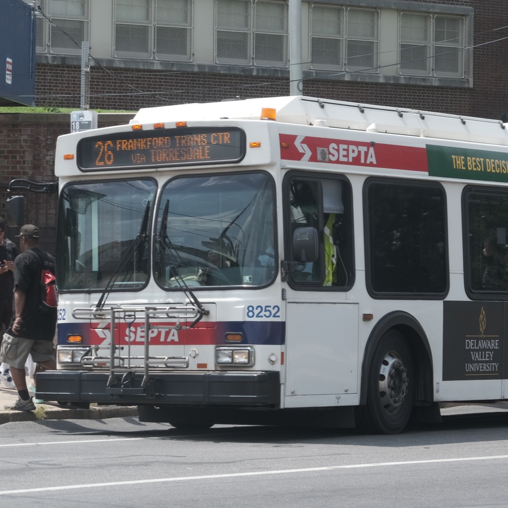 SEPTA installing new bus stop signs ahead of bus network revamp