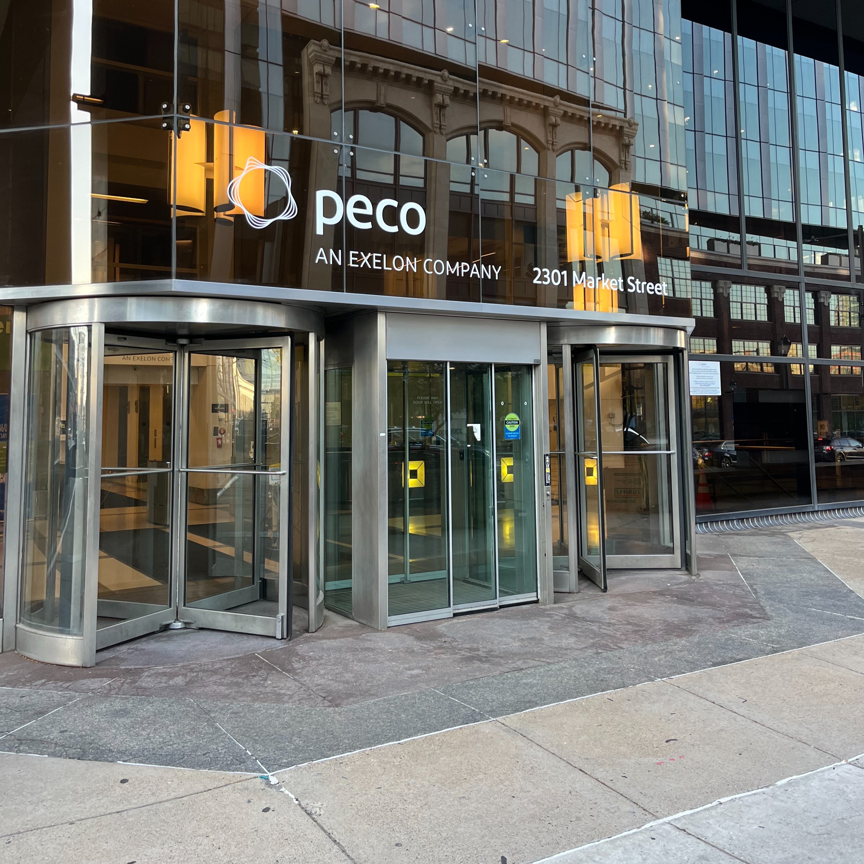 PECO workers walk off the job, marking first work stoppage in company history