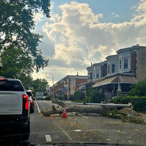 Mayor Parker signs Declaration of Disaster as crews work to cleanup storm aftermath
