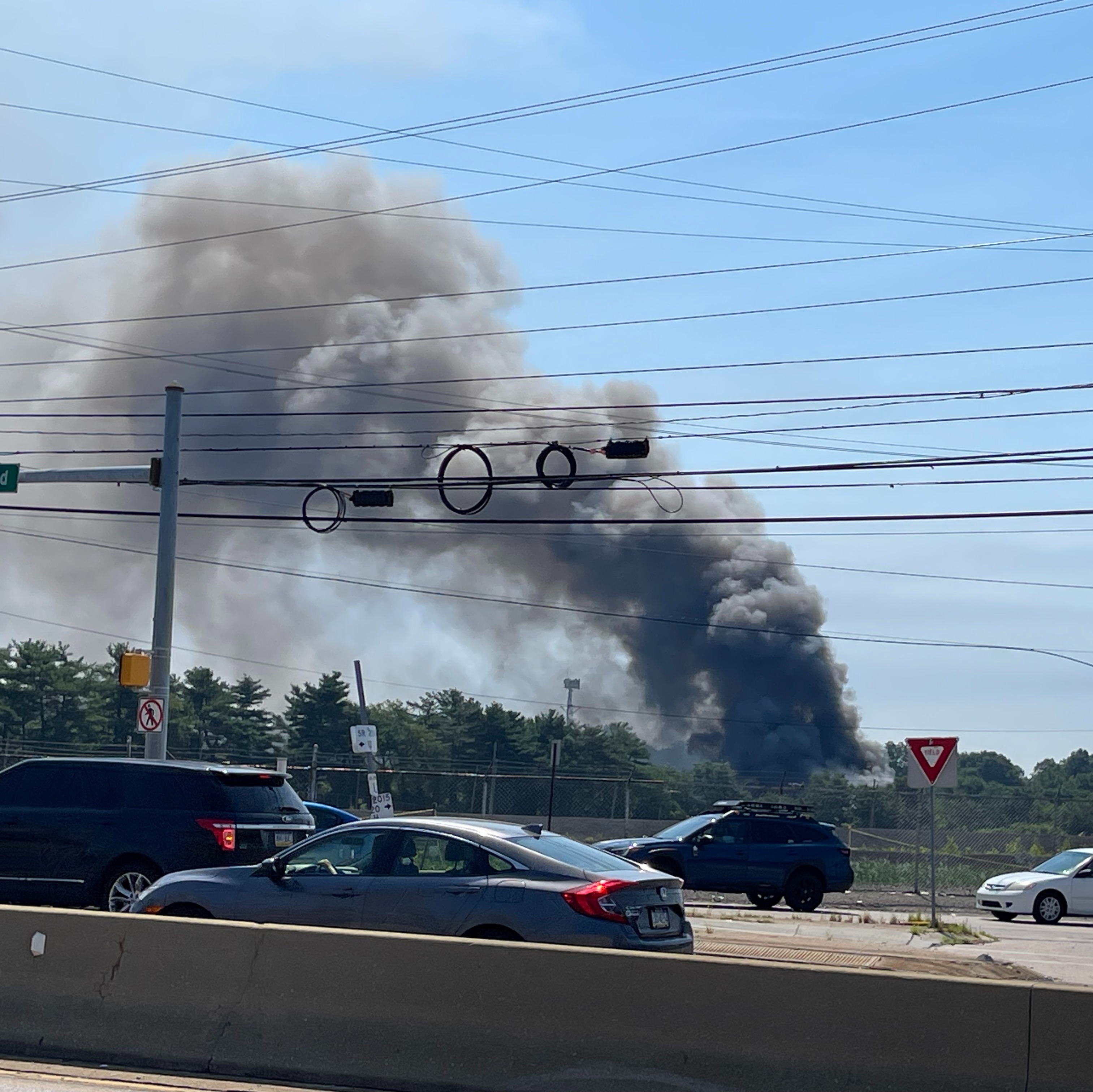 Large fire at EMR scrapyard in Delaware County