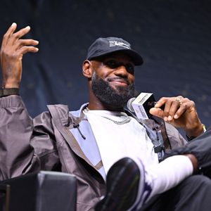LeBron James says he’s ‘so excited to energize a new fan base’ in Philly