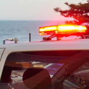 2 men charged with assaulting police officers during fight at Sea Isle City