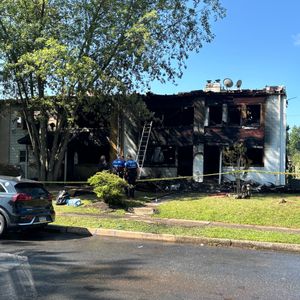 Fire spreads to multiple homes in Lansdale, killing 1