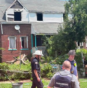 6 displaced in Chester house fire