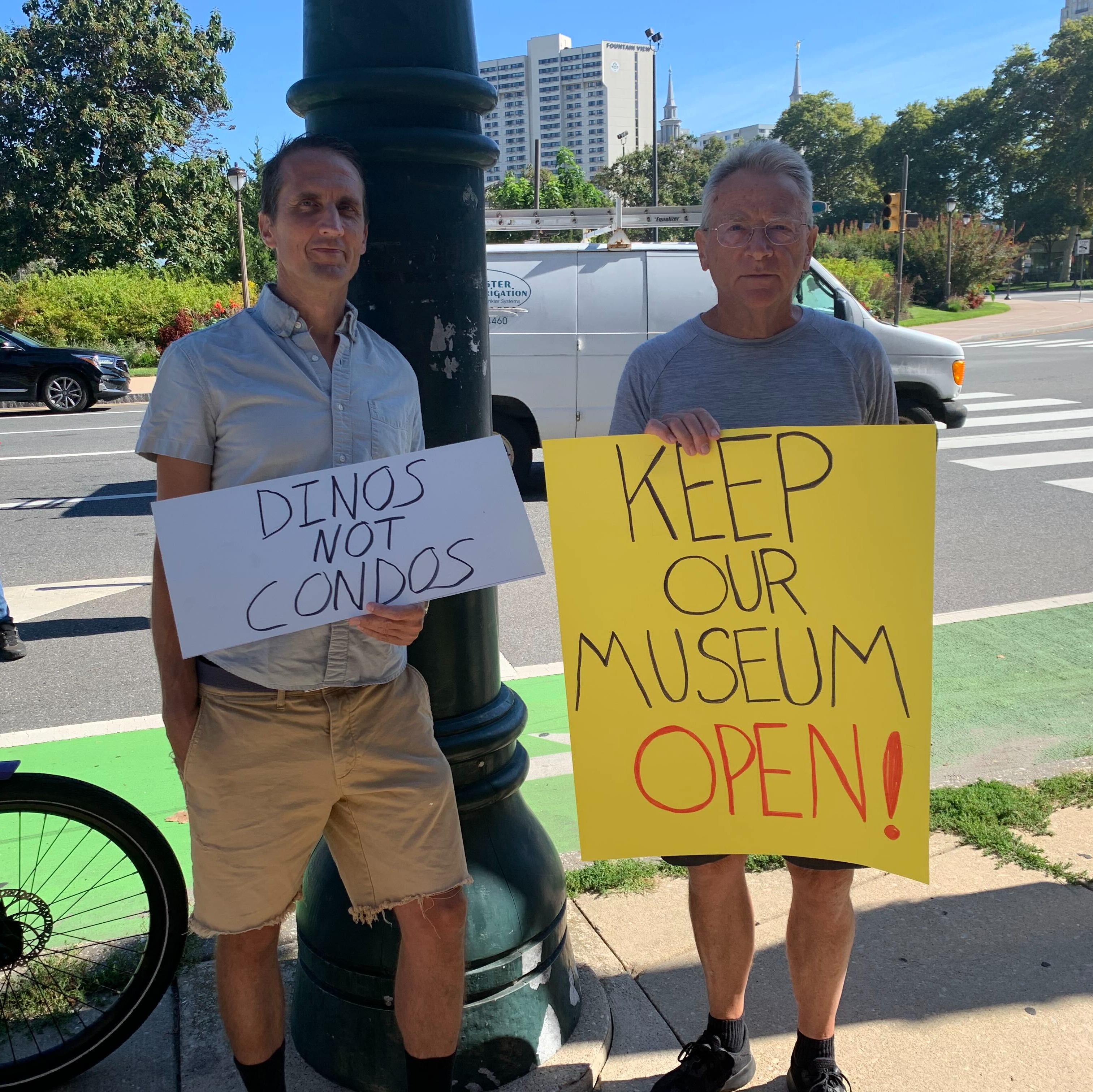 Hundreds gather outside Academy of Natural Sciences to protest museum closure
