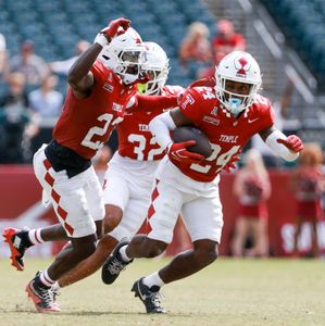 College football fans pack the Linc for Temple vs. Penn State game
