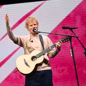 Ed Sheeran to take the stage solo at the Linc amid tour controversy