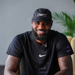 At first public appearance as a 76er, LeBron James says he’s highly motivated