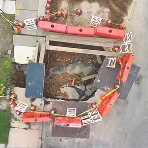Massive sinkhole musses Mayfair neighborhood