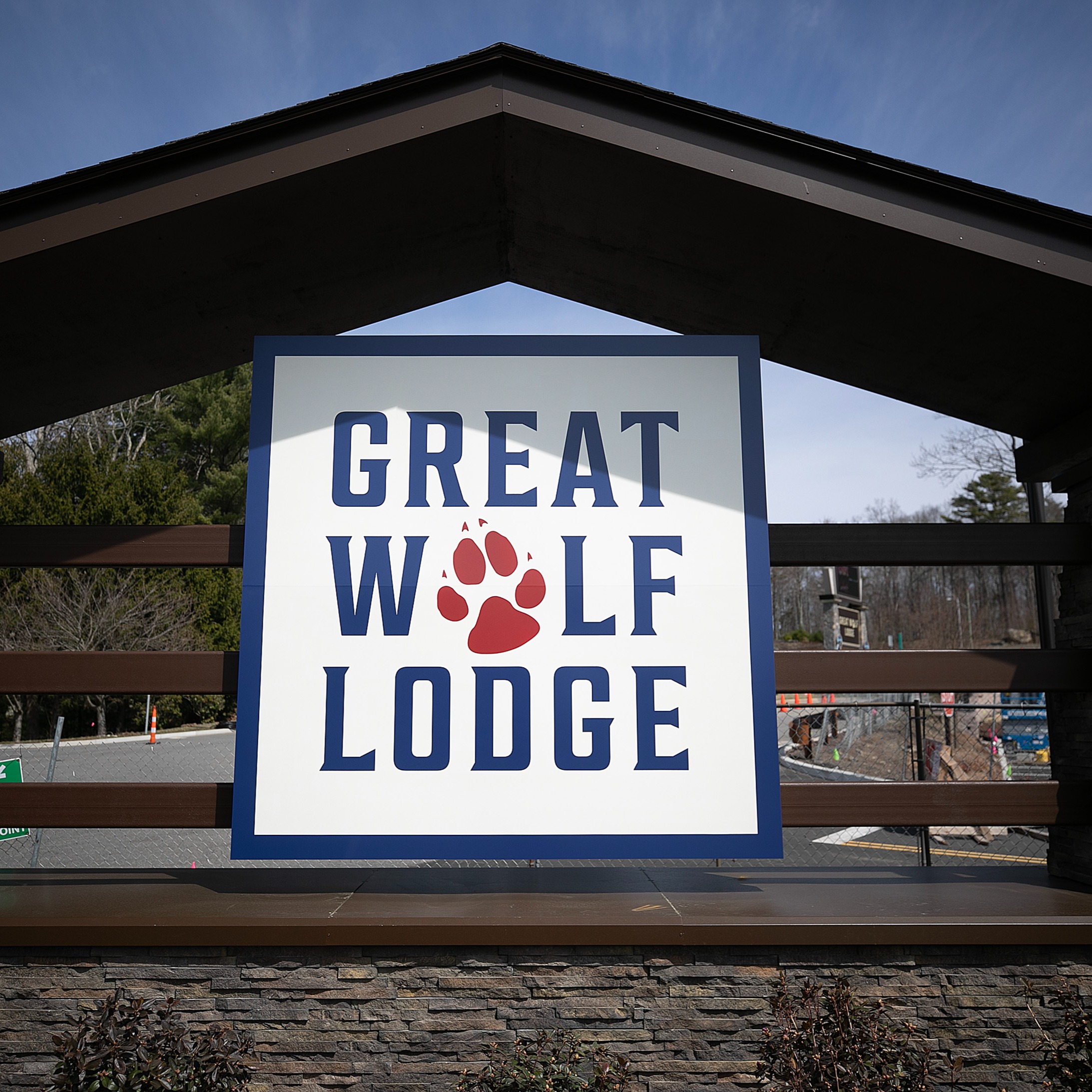 Monroe County woman accused of murdering her husband and son at Great Wolf Lodge