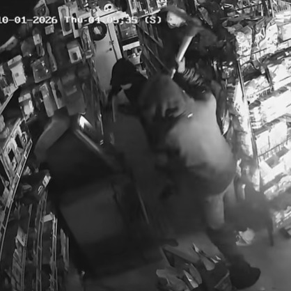 Police seeking suspects in North Philly store burglary and arson attack