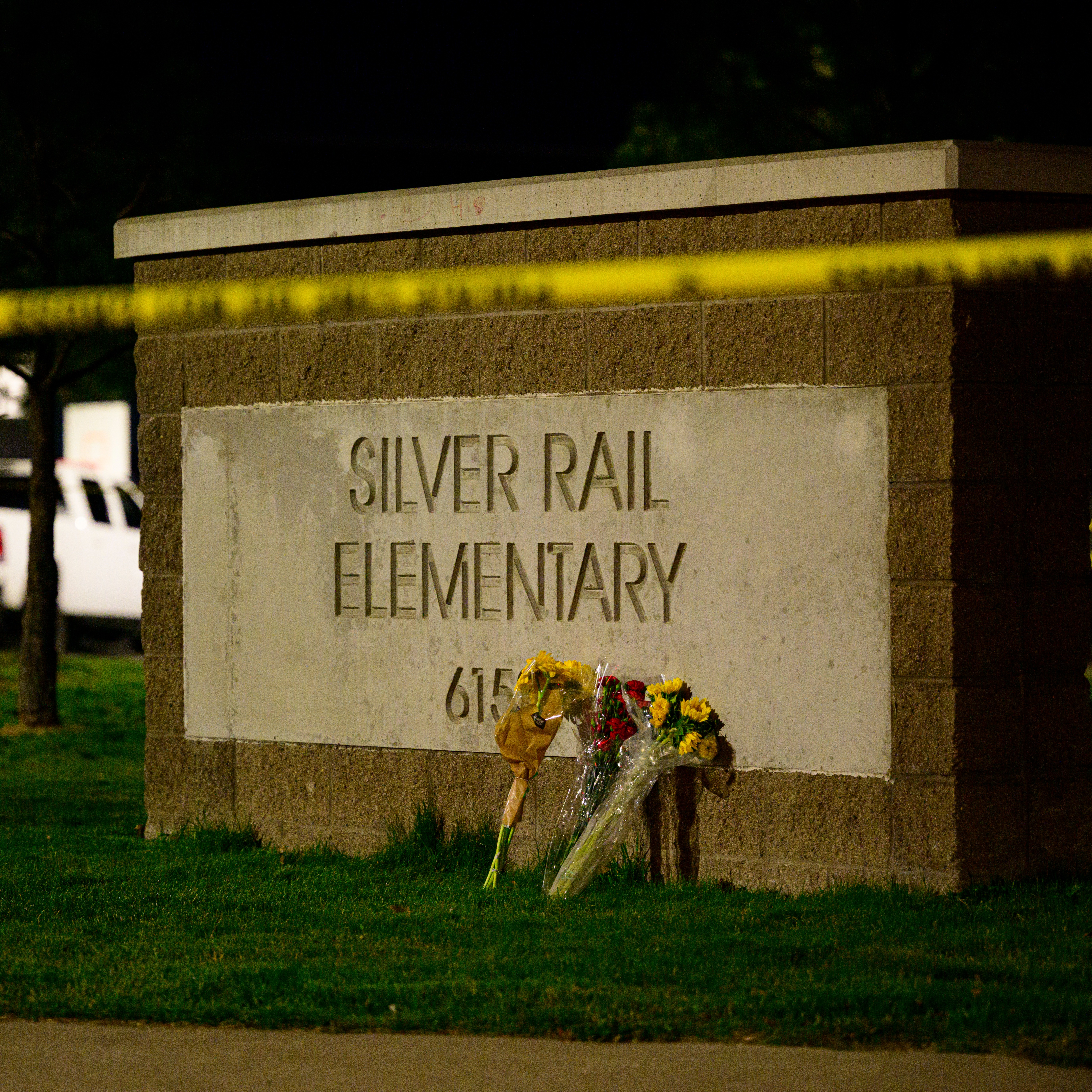 16-year-old shooter kills 3 children and teacher at Oregon elementary school