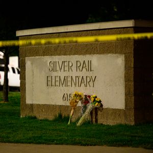 16-year-old shooter kills 3 children and teacher at Oregon elementary school