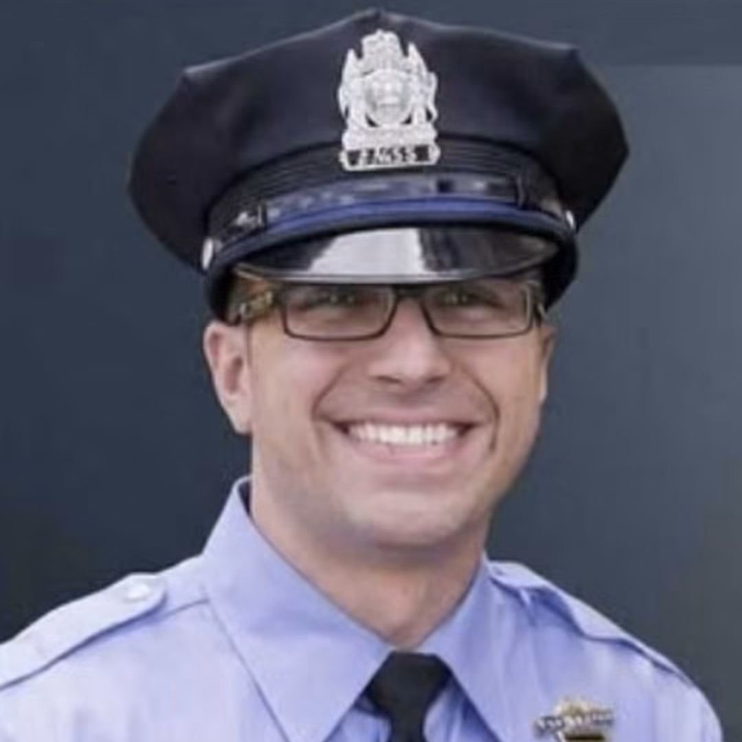 Funds being raised for families of Philly police officer killed, another injured
