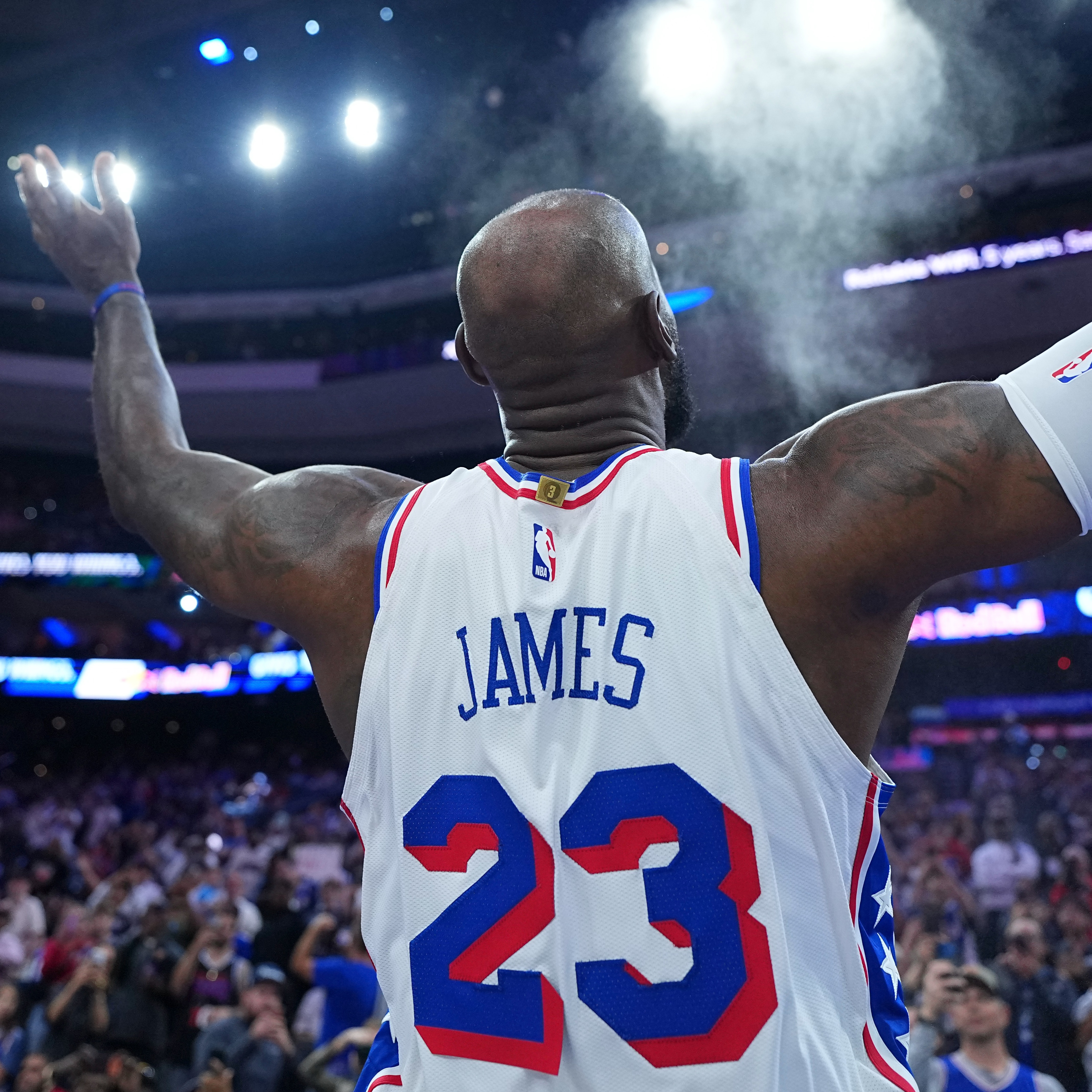 LeBron James leads new-look 76ers in season-opening win vs. Knicks
