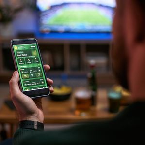 New rules in NJ require gambling companies to use player data to identify problematic gambling