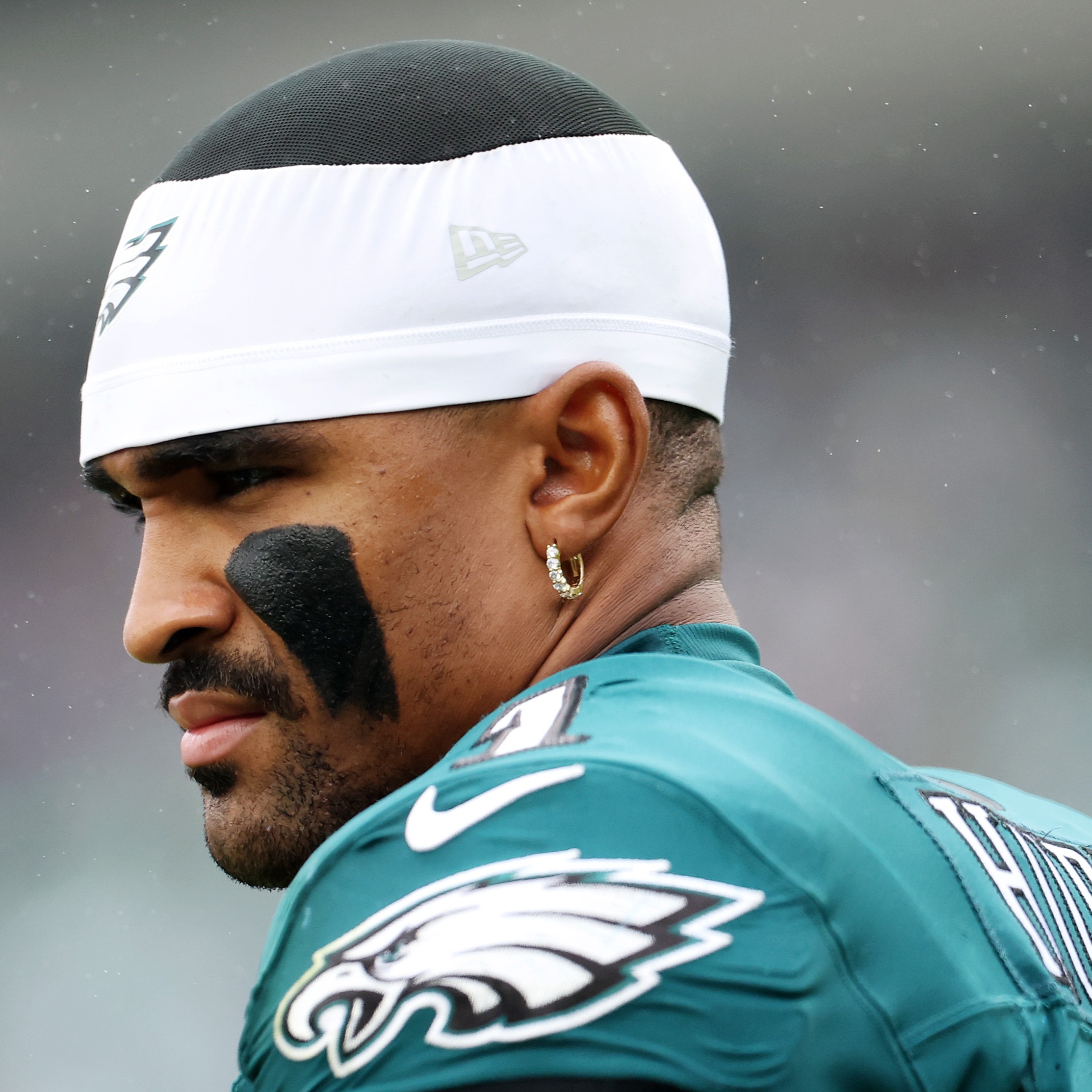 NFL won't punish Eagles in handling of Hurts' blood clots