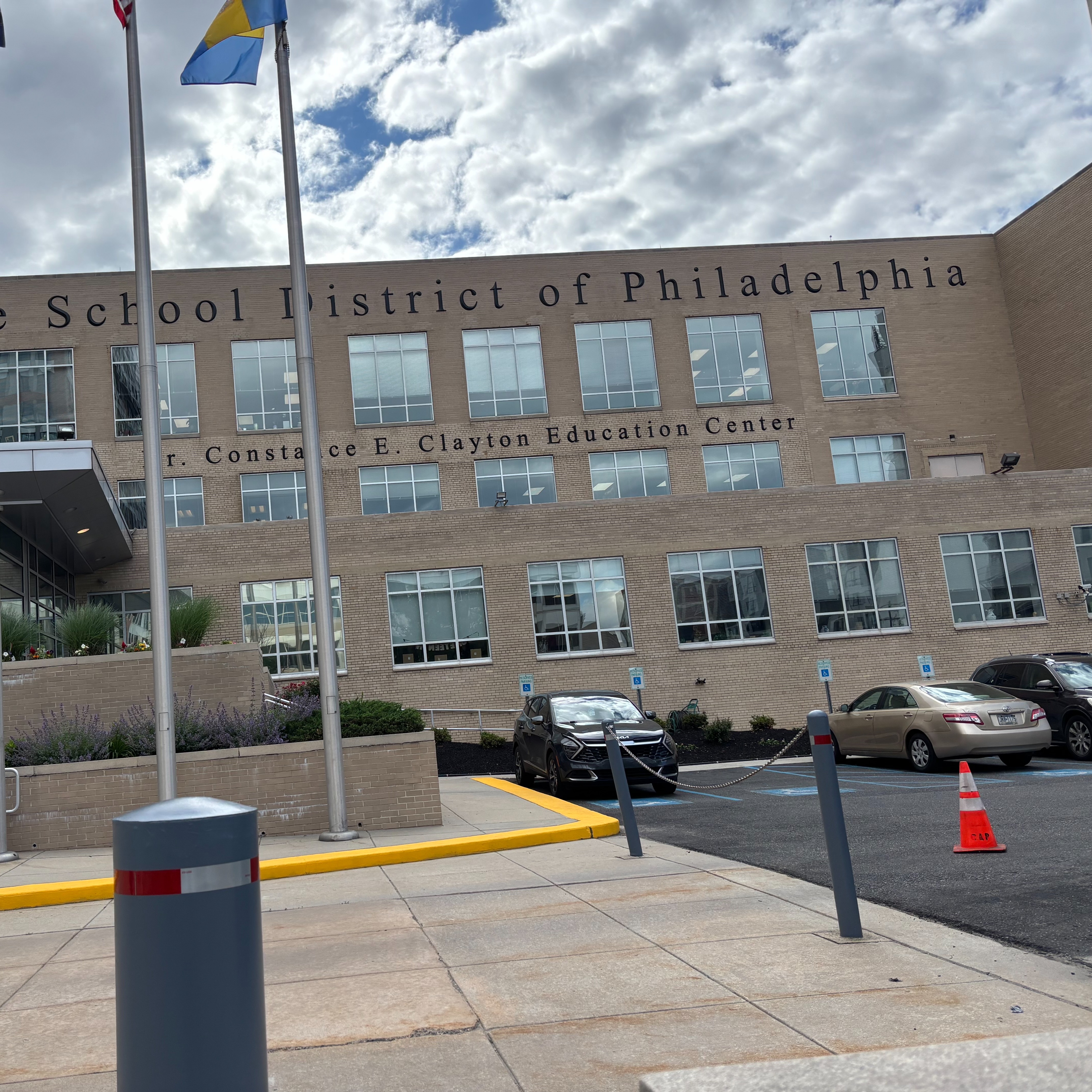 Congressional report accuses Philly School District of fostering antisemitism