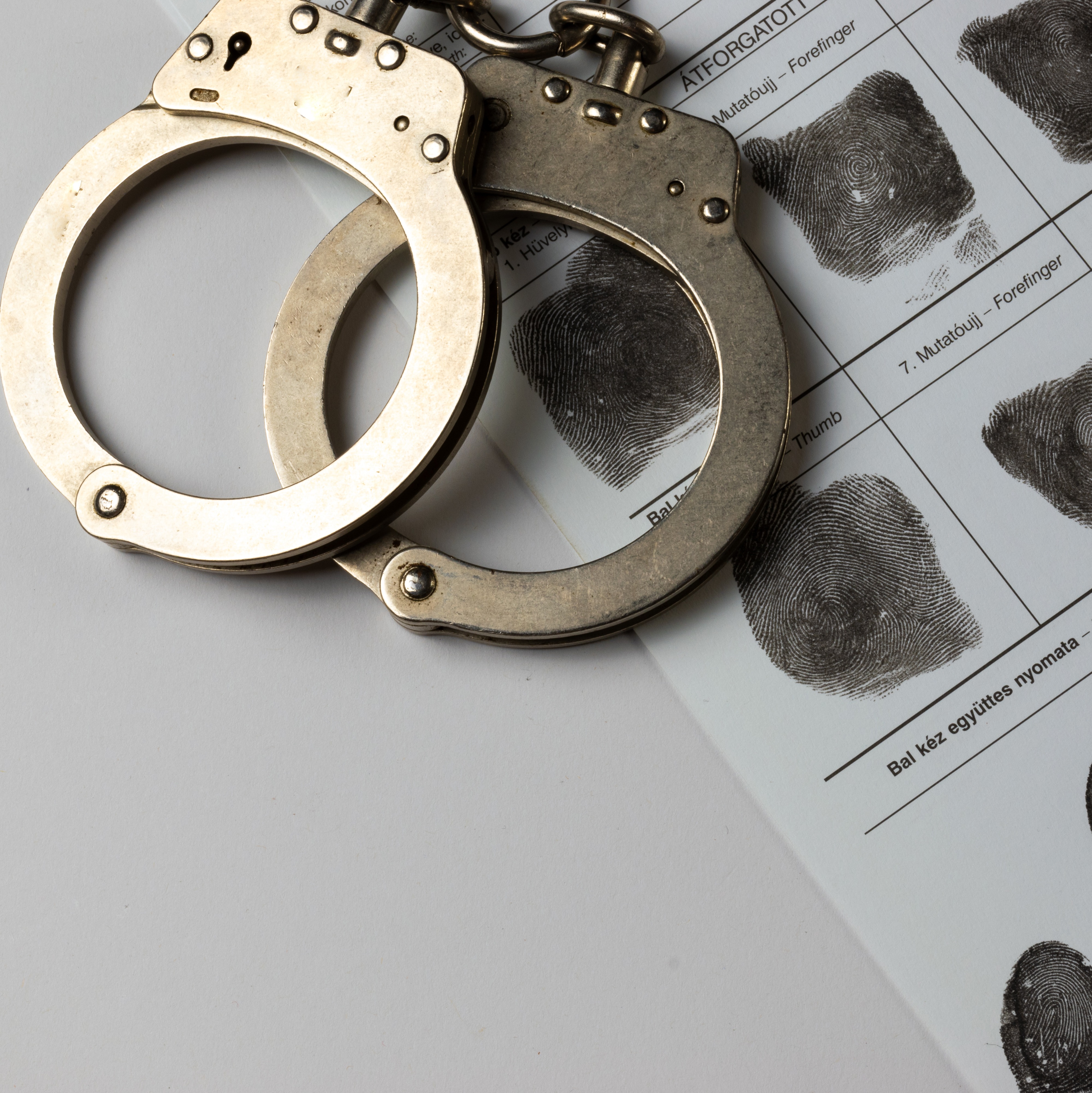 Chesco man charged with sexually assaulting three teenagers