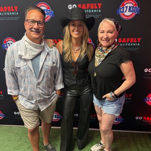 Lainey Wilson at Stagecoach 2026