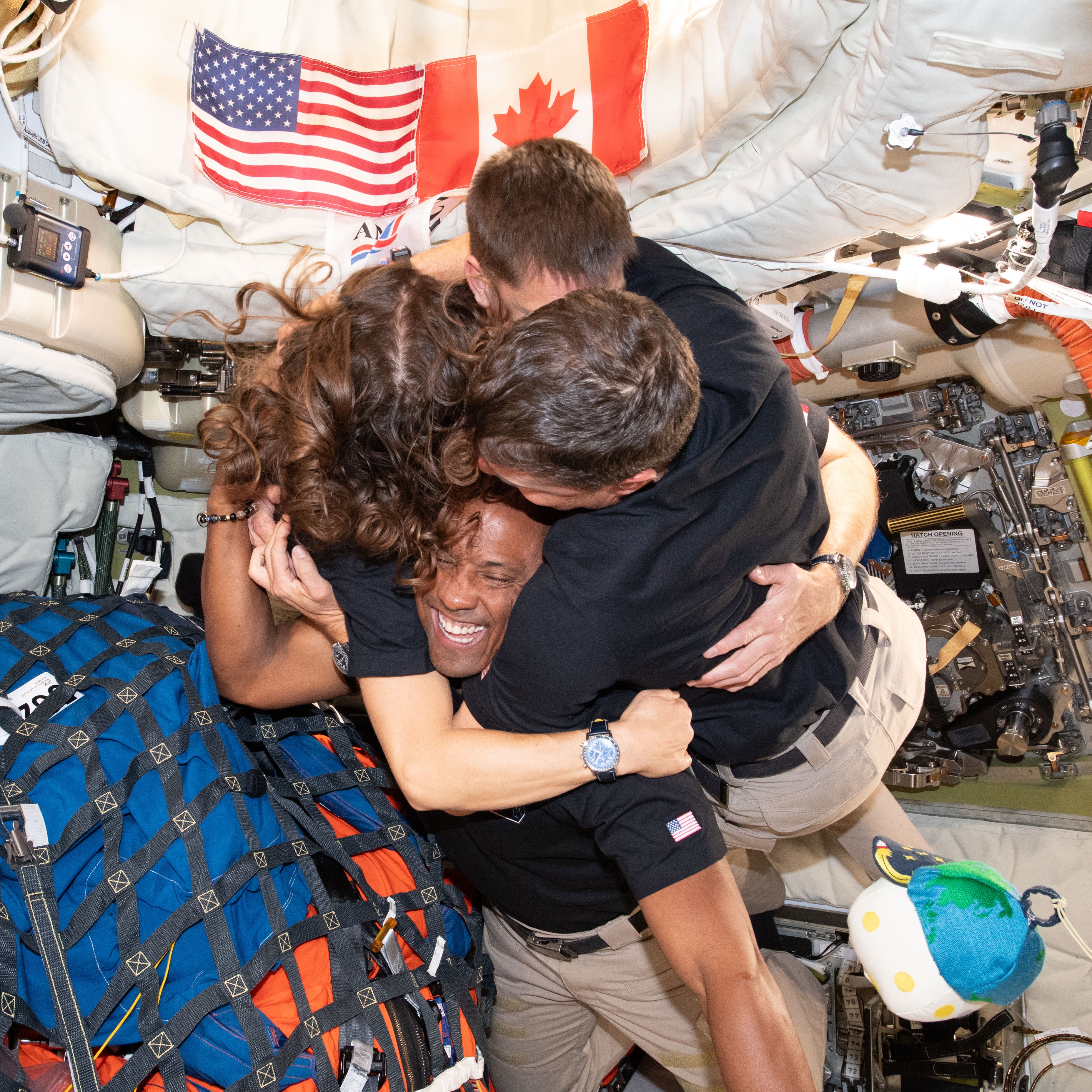 Artemis Two Orion crew to return to Earth's atmosphere after moon orbit