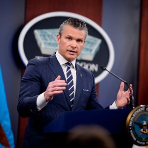 Economic disruptions carry on as U.S. refuses to back down from Iran