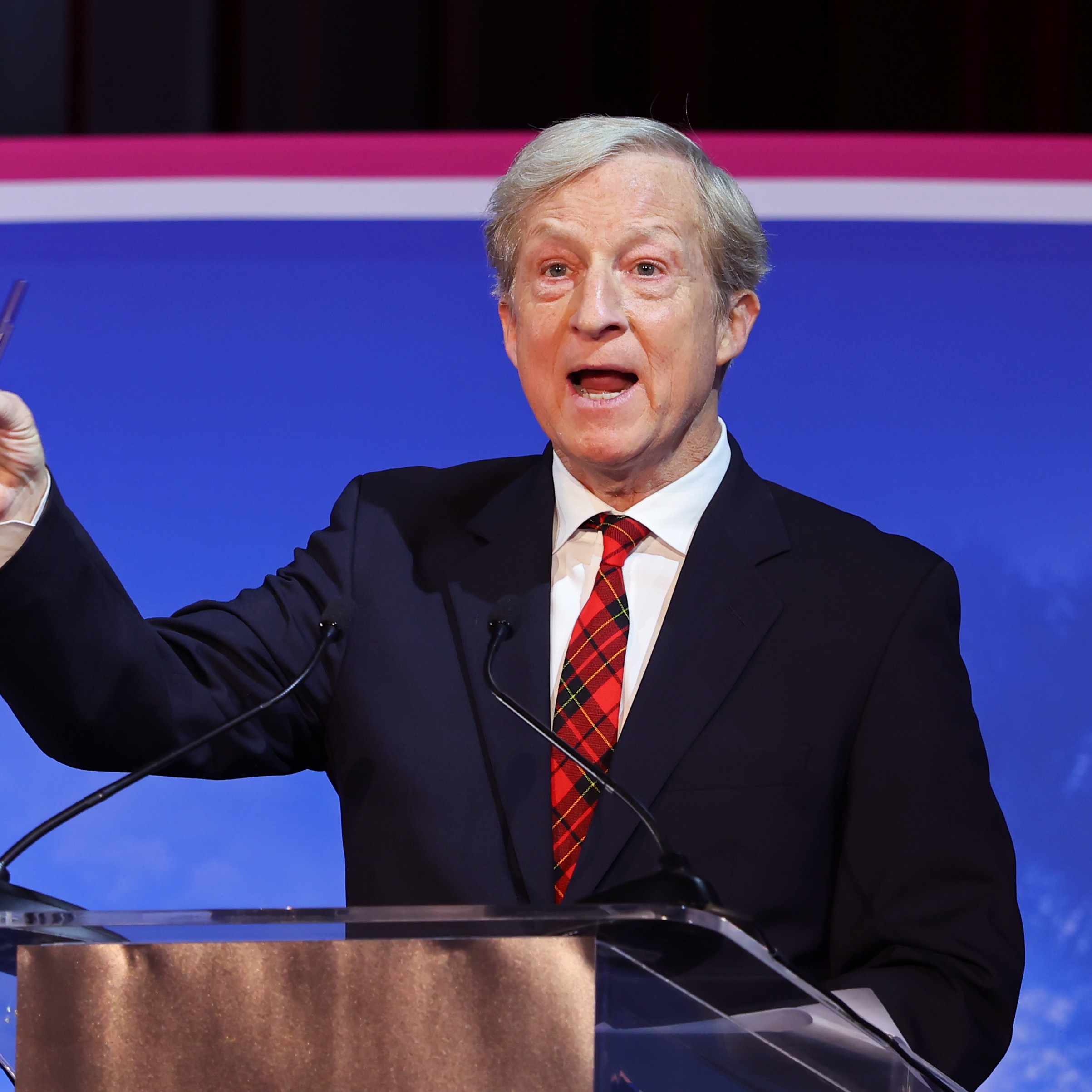 Former San Francisco Mayor Willie Brown rallies behind Tom Steyer