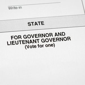 California's gubernatorial race is heating up as early voting begins