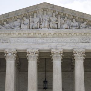 Supreme Court rules against long-standing limits on campaign spending