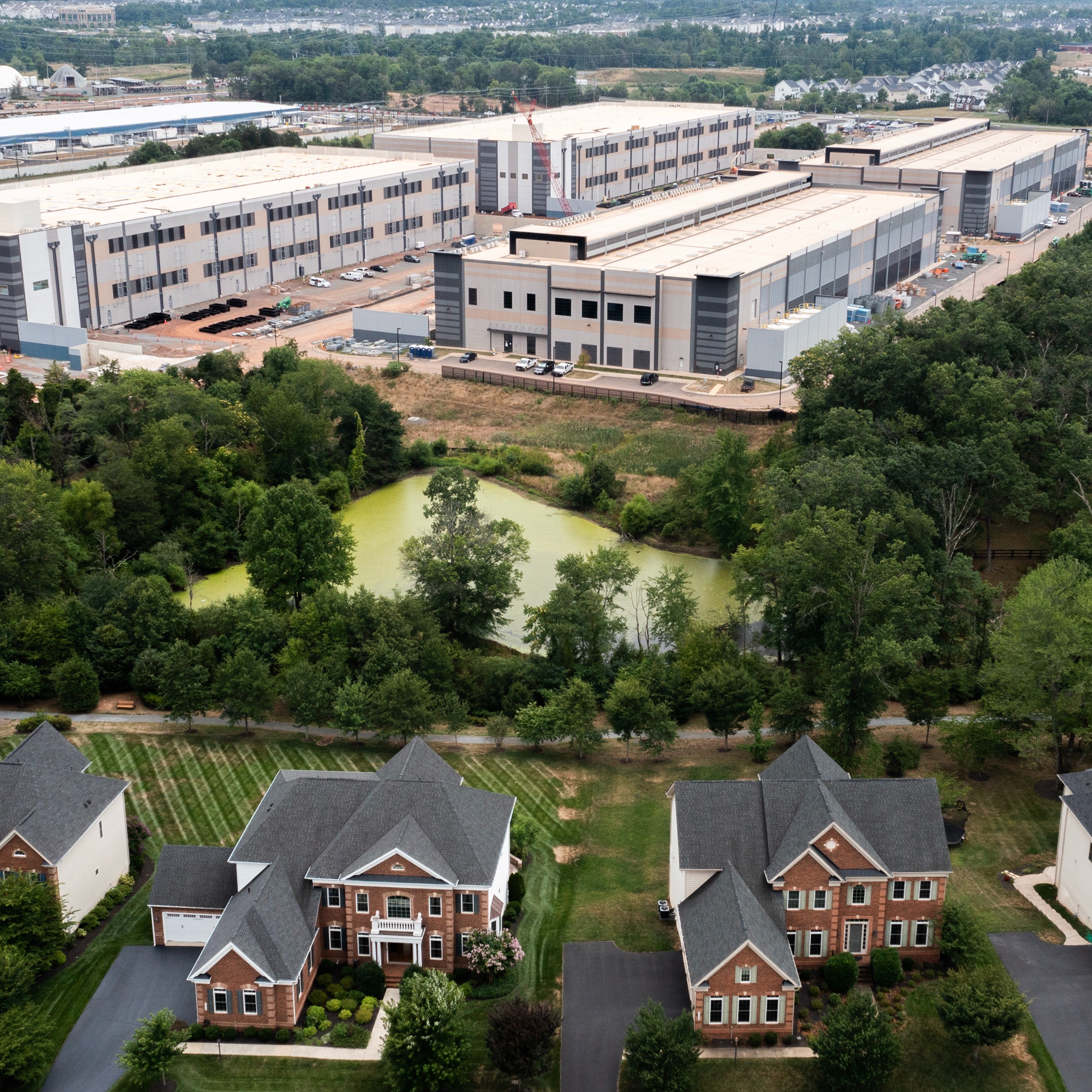 Backlash against building data centers near neightborhoods