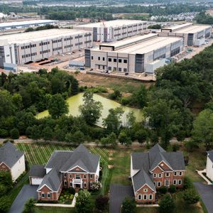 Backlash against building data centers near neightborhoods