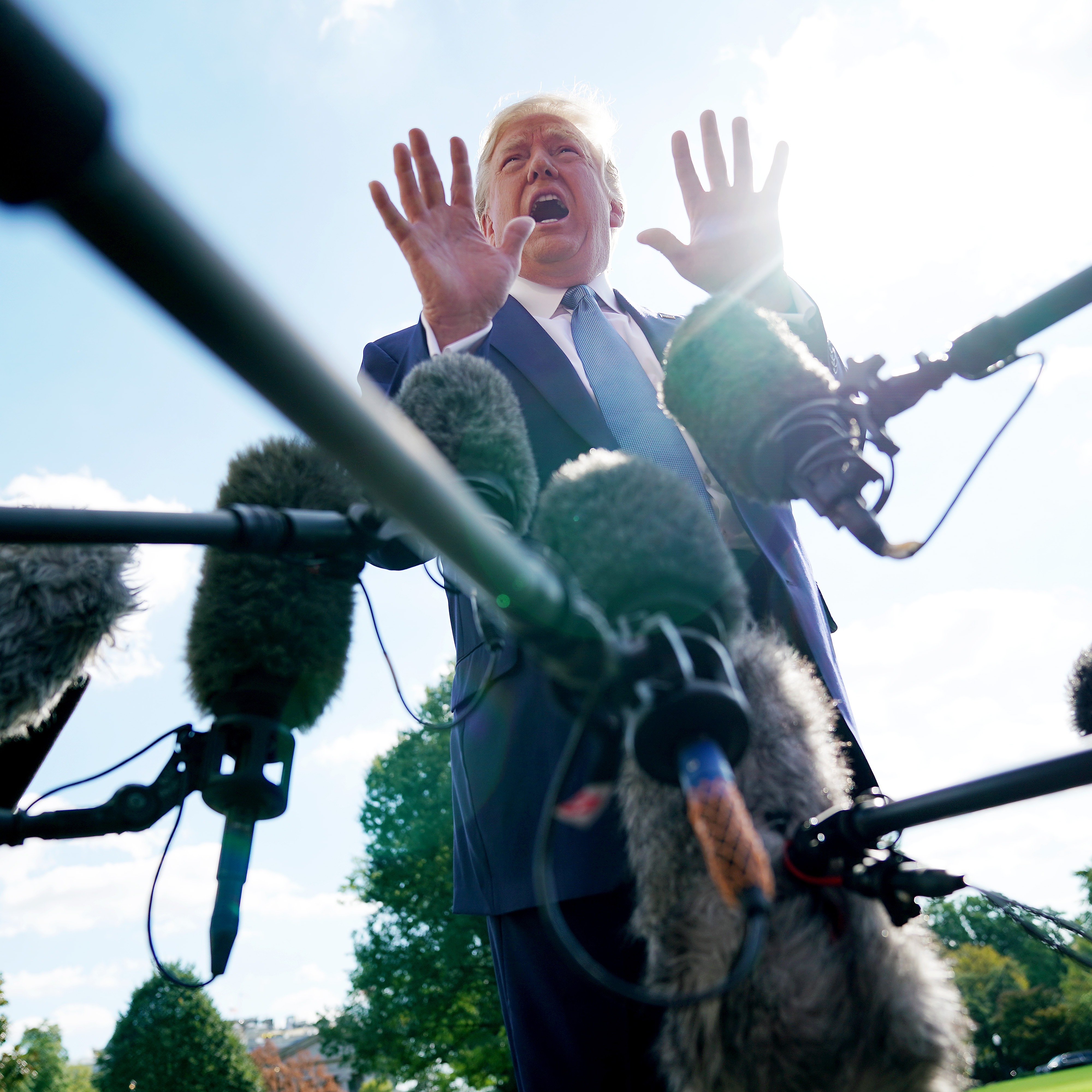 Trump favors Chinese journalists over CNN, MS NOW, and Politico reporters